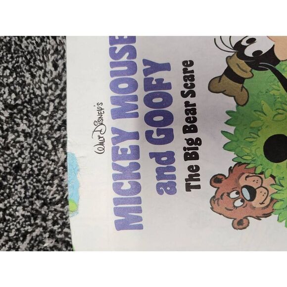 Little Golden Book Mickey Mouse Lot #A76 - Picture 9 of 9